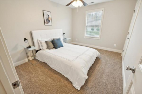 Biltmore Luxury 1513 #3 Townhomes L 2bd 2 Bth